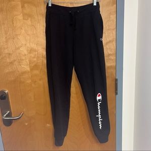 CHAMPION BLACK SWEAT PANTS (WOMEN SIZE:M)